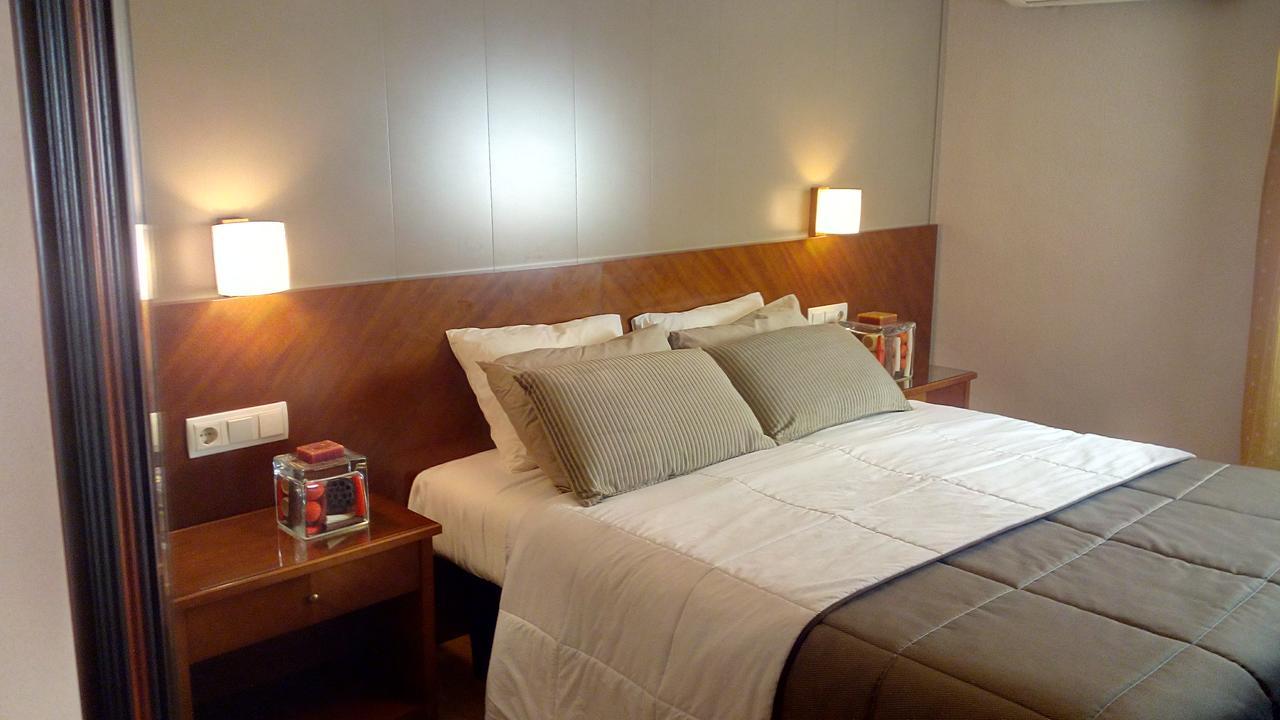 Hotel Avenida เรเกนา ภายนอก รูปภาพ